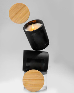 Ароматическая свеча из соевого воска в черной стеклянной банке с деревянным фитилем, персонализированная, оптом - Product Image 2