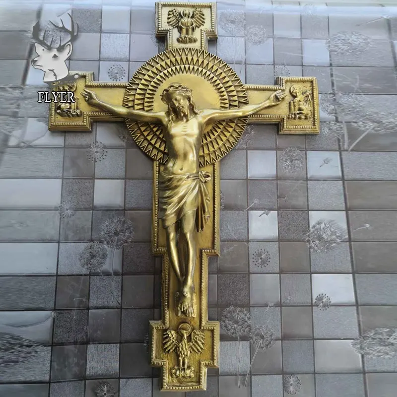 De Jesús en la de Corss estatua en colección cristiana estatuas y cifras
