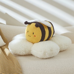 In <span class=keywords><strong>grandi</strong></span> api <span class=keywords><strong>peluche</strong></span> <span class=keywords><strong>peluche</strong></span> <span class=keywords><strong>peluche</strong></span> <span class=keywords><strong>di</strong></span> <span class=keywords><strong>peluche</strong></span> Fuzzy ape ape morbida ape mellifera con fiore cuscino giocattolo - Product Image 6