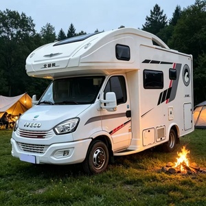 Autocaravana de Lujo <span class=keywords><strong>Iveco</strong></span> <span class=keywords><strong>Daily</strong></span> Polar Bear Tipo C, 4 Plazas, Todoterreno, Autónoma, para Aventuras por Tierra - Product Image 3