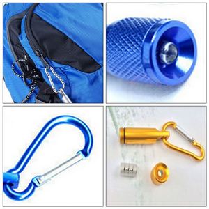 Mini Linterna de Llavero 2026, Luz Blanca Portátil, para Camping, Emergencias, Apagones, Aleación de Aluminio, Pequeña y Portátil - Product Image 3