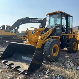 Chargeuse sur pneus Liugong CLG835H, moteur Cummins, fabrication chinoise, occasion, pas cher, Liugong CLG856 CLG860 CLG870 835H en stock - Product Image 3