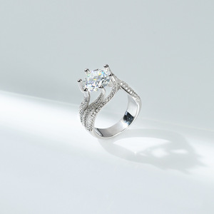 Chattering Hot S925 Silver III Love 5 Karat Mosang Moissanite Diamond Ring Internet Celebrity Fashion Light Luxury Cross-Border - Product Image 2