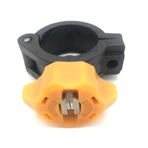 <span class=keywords><strong>Buse</strong></span> de pulvérisation <span class=keywords><strong>à</strong></span> clipser rapide <span class=keywords><strong>Lechler</strong></span> en plastique avec rotule réglable pour le lavage de tuyaux - Product Image 2