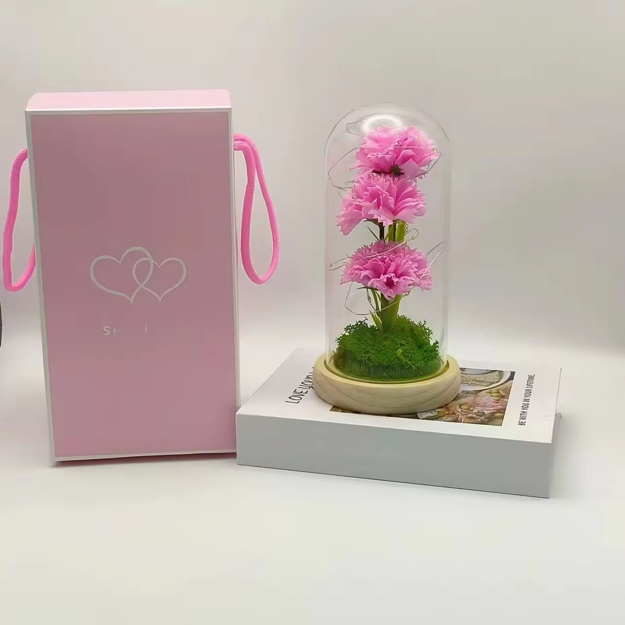 ดอกคาร์เนชั่นสีชมพู+กล่องของขวัญ