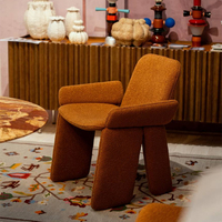 Chaise de salle à manger Teddy Velvet Back Dressing Chair Adapté au salon Chambre à coucher Chaise simple à revêtement souple