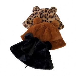 Sombrero de Pescador Redondo de Felpa Personalizado con Orejas, de Piel Sintética, para Mujer - Product Image 1