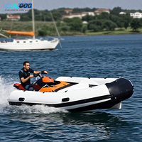 Jet Ski Safety Pontoon Water Motor Boat Yacht gonflable Tender pour plusieurs personnes