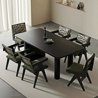 Chaise de salle à manger rétro nordique de style médiéval, dossier en rotin tressé, accoudoirs en bois massif, pour restaurant commercial, achat en gros