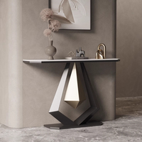 Console de salon moderne de luxe italienne en pierre frittée avec finition élégante pour hôtels, villas et rangement