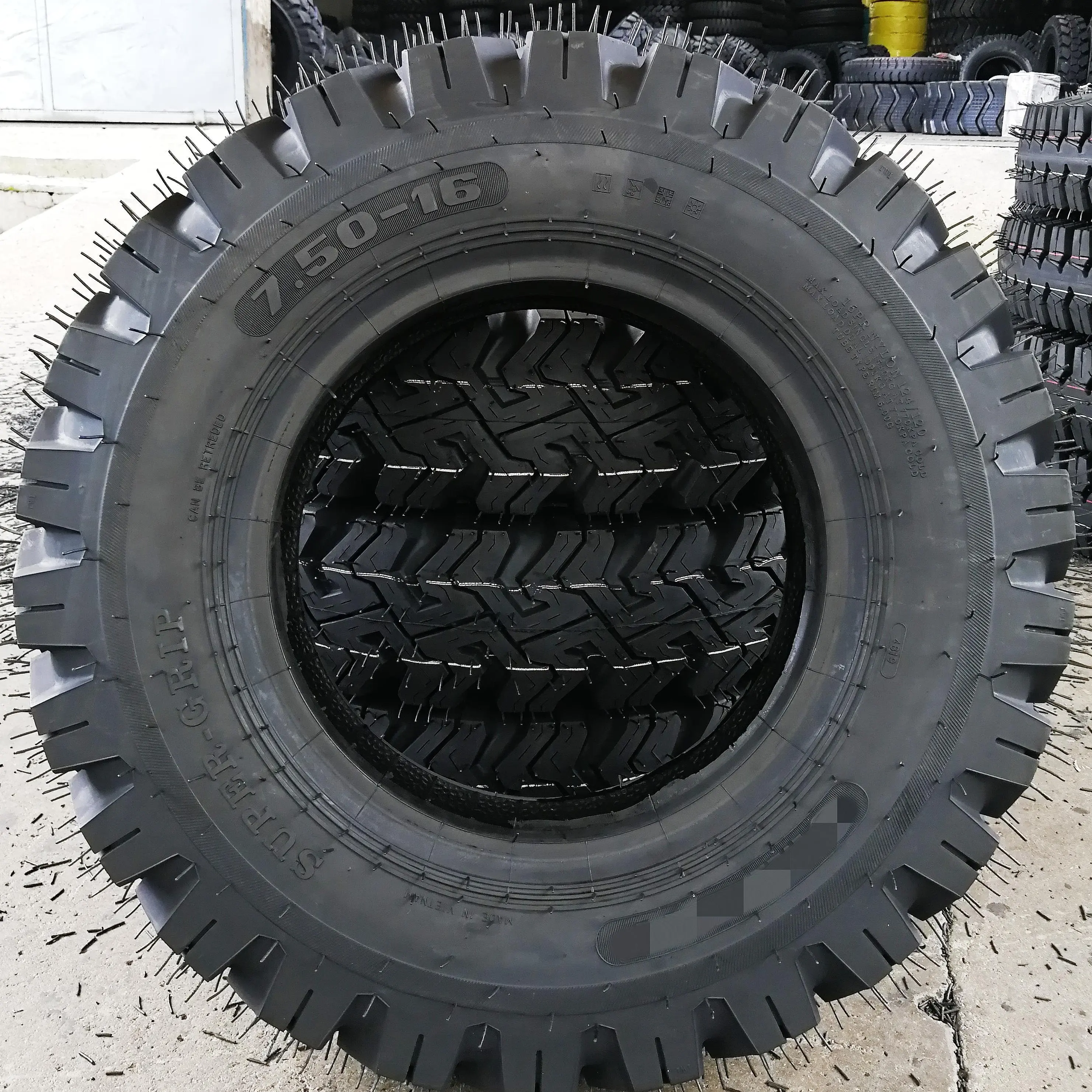 High Quality Competitive Prices Cross-Country Super-Grip 7.00-16  7.50-16 Light Truck Tires