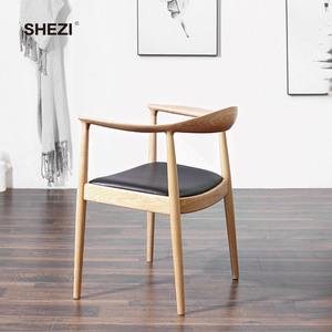 SHEZI Style nordique <span class=keywords><strong>Hans</strong></span> <span class=keywords><strong>Wegner</strong></span> <span class=keywords><strong>chaise</strong></span> de salle à manger en velours en bois <span class=keywords><strong>chaise</strong></span> en corne de boeuf pour meubles de restaurant - Product Image 3