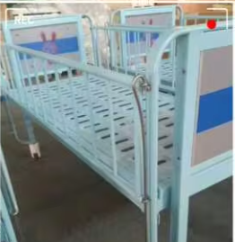 MN-CB002 2 Kranklı Manuel Ayarlanabilir Çocuk Yatağı Pediatrik Yatılı Hastalar İçin Tıbbi Yatak - Product Image 6