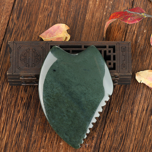 Outils de massage facial en jade néphrite, planche de guasha en jade faite à la main, outils de thérapie d'<span class=keywords><strong>acupuncture</strong></span> SPA, outils de guasha en jade Hetian <span class=keywords><strong>pour</strong></span> <span class=keywords><strong>le</strong></span> <span class=keywords><strong>visage</strong></span> - Product Image 3