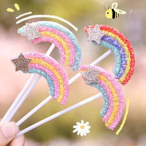 Décoration de gâteau style INS, nœud à paillettes <span class=keywords><strong>arc</strong></span>-<span class=keywords><strong>en</strong></span>-<span class=keywords><strong>ciel</strong></span>, carte de gâteau d'<span class=keywords><strong>anniversaire</strong></span> à insérer, accessoire de gâteau pour fête de fille - Product Image 4