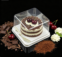 Boîte à gâteau miniature carrée en plastique PET transparent, jetable, pour mousse ou dessert individuel, avec fourchette en plastique et autocollant personnalisé