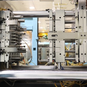 Chuyên Sản Xuất Khuôn Nhựa Y Tế. Làm Khuôn Ống Tiêm 0.5-50Ml. - Product Image 2