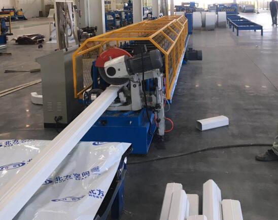 Nice Quality Gutter Downspout Roll Forming Machine Downspout Elbow Machine for Sale