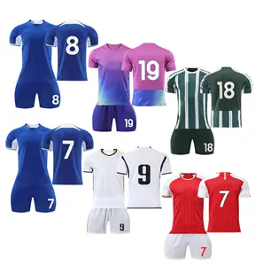 24-25 Nieuwe Fabriek Is Gespecialiseerd In Het Produceren Van Voetbaluniform Trainingsuniformen Sportuniformen Voor Volwassenen En Kinderen