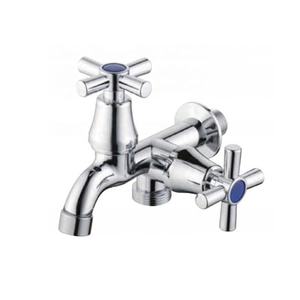 Bon <span class=keywords><strong>prix</strong></span> ABS Double Poignée En Plastique Robinet <span class=keywords><strong>D</strong></span>'<span class=keywords><strong>eau</strong></span> Simple Robinet Froid Robinet <span class=keywords><strong>D</strong></span>'<span class=keywords><strong>eau</strong></span> Salle De Bains Bassin Évier De Cuisine Accessoires - Product Image 3