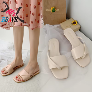 New Summer Fashion Korean Women's Herringbone Sandals Flat <b>Soft</b> Bottom Beach <b>Shoes</b> with Cushioning Trendy Wear - Product Image 5
