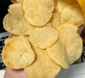 Snacks exotiques à bas prix, vente en gros de snacks chinois, chips de pommes de terre Lay's, saveur de <span class=keywords><strong>bœuf</strong></span> <span class=keywords><strong>Kobe</strong></span> en tranches épaisses, 100g - Product Image 2