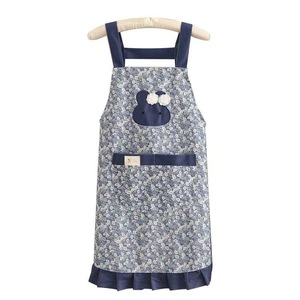 Tablier de cuisine en polyester anti-taches motif lapin mignon pour femme, usage domestique quotidien avec poche - Product Image 5
