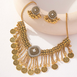 Collier rétro européen et américain en métal avec pampilles, en alliage de zinc, serti pavé, ensemble de bijoux de fête - Product Image 1