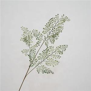 Plantes artificielles en feuilles vertes de fougère à tige floquée en soie de haute qualité personnalisées pour les arrangements floraux, la décoration de mariage et de la maison - Product Image 5