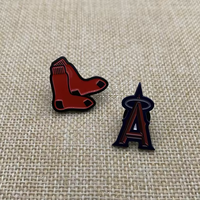 Aili épingle promotionnelle d'artisanat en métal personnalisé de haute qualité avec carte de support emballée badge d'épinglette en métal émaillé au design personnalisé