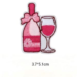 Nuevo Parche Termoadhesivo para el Día de San Valentín con Diseño de Rosa Rosa, Pastel, Fresa, Vino Tinto y Café Rosa - Product Image 6