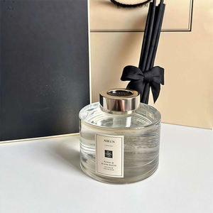 Coffret Cadeau Promotionnel de Luxe AIKUN Bougie Parfumée et Mug à Café-Entreprise Anniversaire Diwali Bars Nouvel An-Cire de Soja Fait Main Moderne - Product Image 3