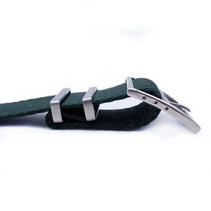 Correa de reloj de tela de nailon de un solo paso personalizada, correas de reloj de rayas de espiga con dientes de tiburón de 20mm y 22mm - Product Image 4
