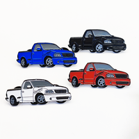 Broche personnalisée en métal de haute qualité avec logo sur mesure pour camion ou voiture, épinglette en émail souple pour vêtements
