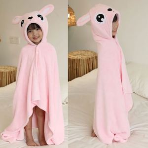 Peignoir de bain à capuche en coton biologique sans odeur, formes personnalisées brodées, pour enfants, vente en gros - Product Image 2