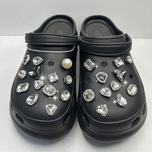 Rhinestone Pearl Clog Charms <strong>Chains</strong> Clog Sandals Women Girl Party Favor Gifts Metal Shoe Buckle Shoe Charms Shoe Decorations - Product Image 2