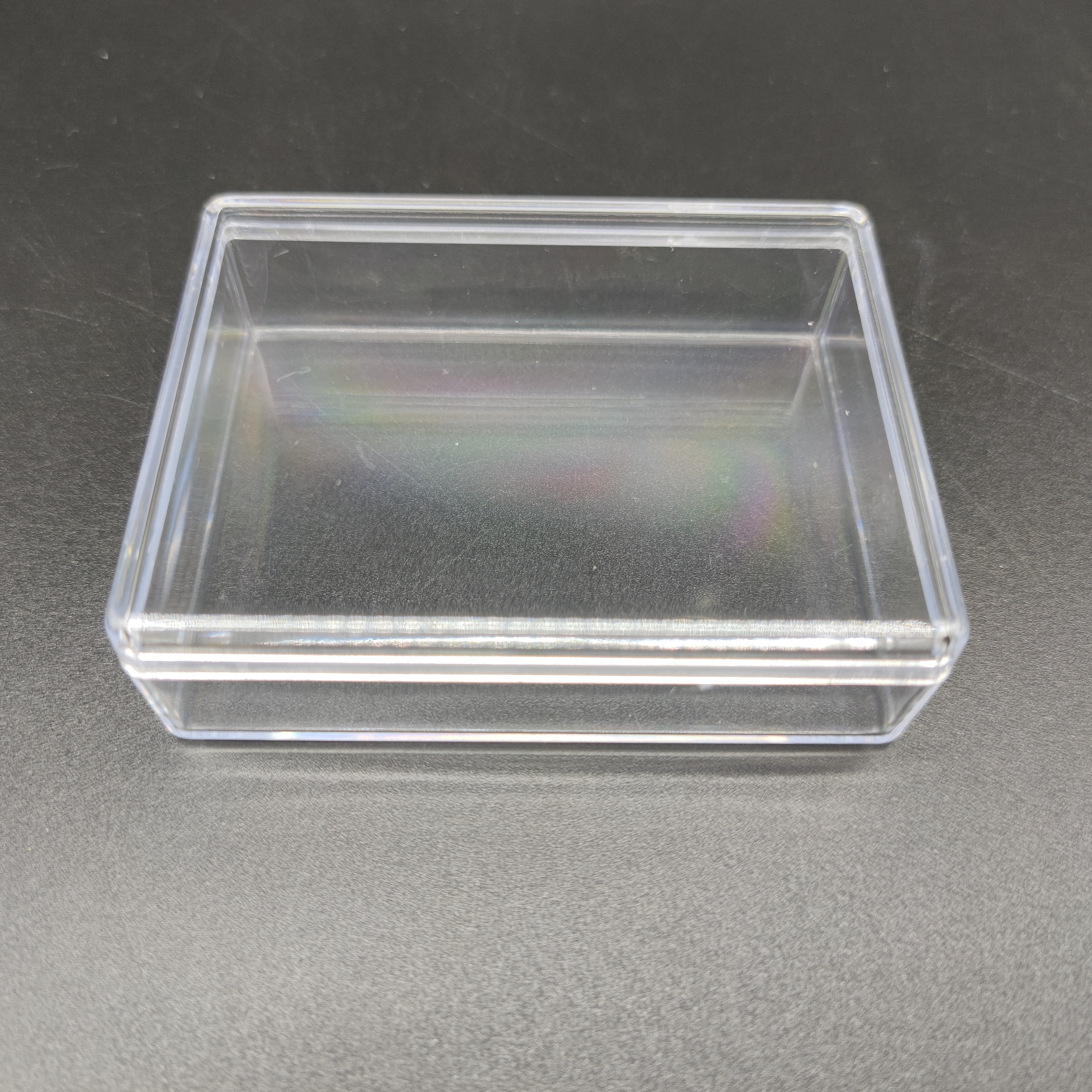 large clear plastic tiramisu container rectangle