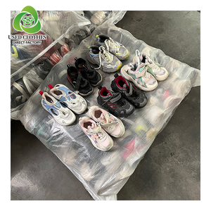 โรงงานซากรูมิ ขายส่งรองเท้ากีฬาเด็กราคาถูกที่สุด รองเท้ามือสองจากยุโรป รองเท้าแบรนด์แท้ - Product Image 3