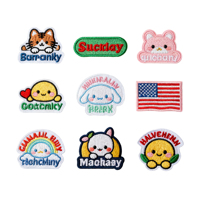 Badge brodé personnalisé mignon de dessin animé arc-en-ciel, broderie, applique à paillettes, à repasser, patch en paillettes 3D licorne pour enfants