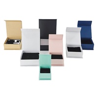 Boîtes à bijoux magnétiques personnalisées avec coussinets en mousse rembourrés et doublure en velours, assortiment de boîtes à charnière