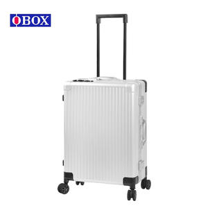 Estuche de maquillaje profesional Obox con espejo LED iluminado, soporte de aluminio portátil para almacenamiento en el hogar y uso en viajes. - Product Image 2