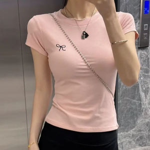 T-shirt da <span class=keywords><strong>donna</strong></span> coreana girocollo a <span class=keywords><strong>maniche</strong></span> <span class=keywords><strong>corte</strong></span>, morbida, slim-fit, estiva, ricamata, alla moda, semplice, con blocchi di colore, all'ingrosso - Product Image 1