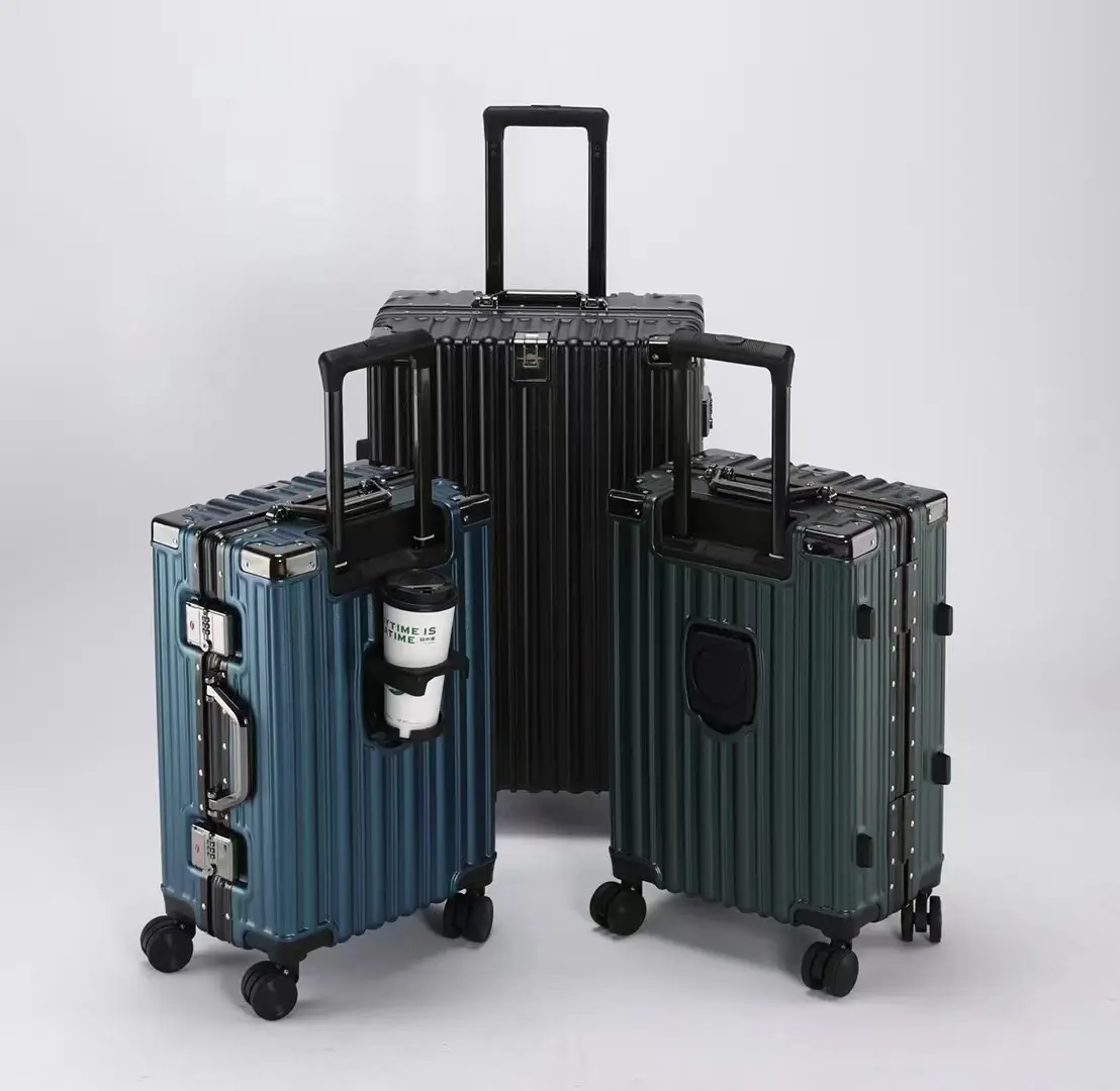 YX16769 Hot Sale Aluminium rahmen koffer Benutzer definiertes Logo Reisekoffer 26 Zoll großes Gepäck Universal räder