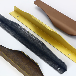 Poignée <span class=keywords><strong>de</strong></span> meuble en aluminium en forme <span class=keywords><strong>de</strong></span> L, profilé intégré, longue bande, finition argent brossé, pour armoire <span class=keywords><strong>de</strong></span> projet d'appartement - Product Image 4