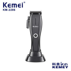 เครื่องตัดผมมืออาชีพ Kemei แบบชาร์จไฟได้ ปรับความเร็วได้หลายระดับ กันน้ำระดับ IPX4 ตัวเครื่องทำจากพลาสติก พร้อมหน้าจอ LCD สำหรับสัตว์เลี้ยงและมนุษย์ - Product Image 2