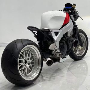 Moto <span class=keywords><strong>Cafe</strong></span> <span class=keywords><strong>Racer</strong></span> <span class=keywords><strong>1000cc</strong></span> personnalisée EFI Rouge et Blanc, cadre apparent, pneu arrière large, échappement modifié, style rétro - Product Image 6