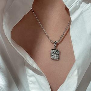 Pendentif en argent pur S925 micro-incrusté, étoile à six branches, style rétro français, luxe européen américain, simple, charmes carrés en diamant - Product Image 3