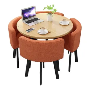आधुनिक डिजाइन लकड़ी कॉफी टेबल सेट और लकड़ी पैर भोजन कक्ष सेट के लिए खाने की मेज कैफे की दुकान