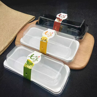 Vente en gros de boîtes à gâteaux jetables en plastique avec couvercle anti-buée, emballages rectangulaires pour hot-dogs et snacks alimentaires de couleur blanche