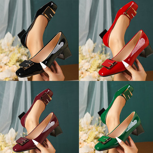 Chaussures de bureau classiques confortables pour femmes Xuanhui, taille plus, en cuir verni de haute qualité, talons fins carrés de 4,5 cm, souples et élégantes - Product Image 3